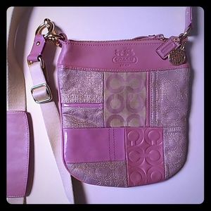 Coach Purse. Crossbody. Pink/lilac